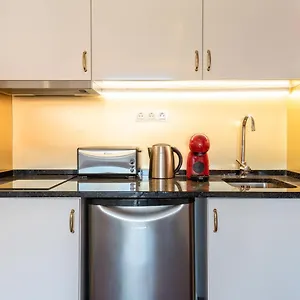 guestready-prime-inns-studio-9-campo-pequeno.hotels-lisbon-portugal.com/